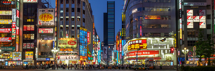  It is a famous entertainment area in East Shinjuku, Tokyo.