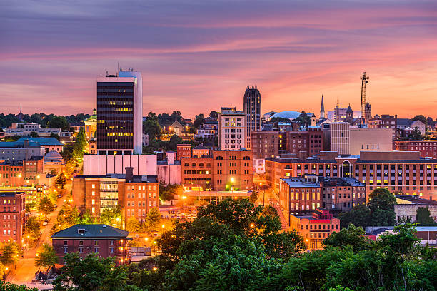 istock Lynchburg, Virginia, USA Skyline 542183360