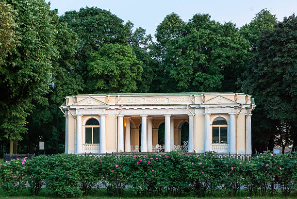 istock Pavilion in a classic style in the Mikhailovsky Garden 542194684