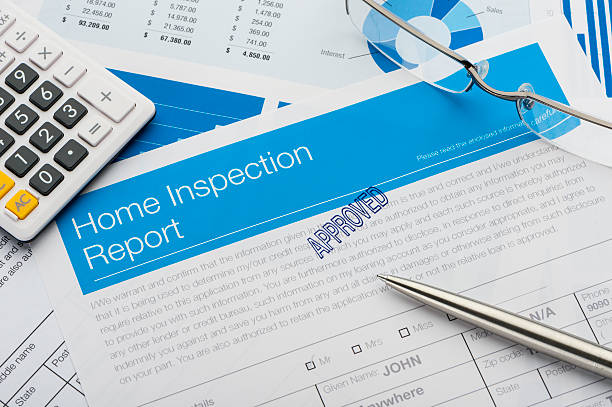 formulário do relatório de inspecção aprovado. - home inspection imagens e fotografias de stock