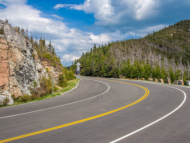 istock Road in the mountains 542208674