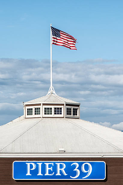 istock Pier 39 with american flag 542291402