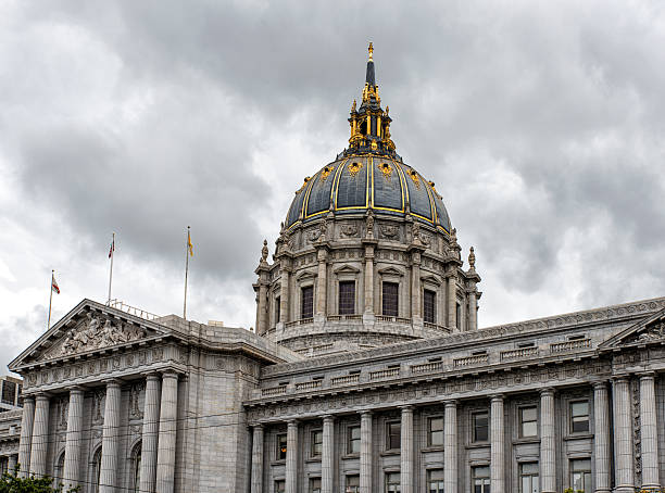 istock San Francisco City Hall 542297094