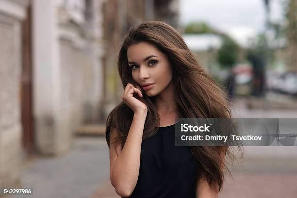 Stylish Girl In City Stock Photo - Download Image Now - Women, Brown Hair, Beauty