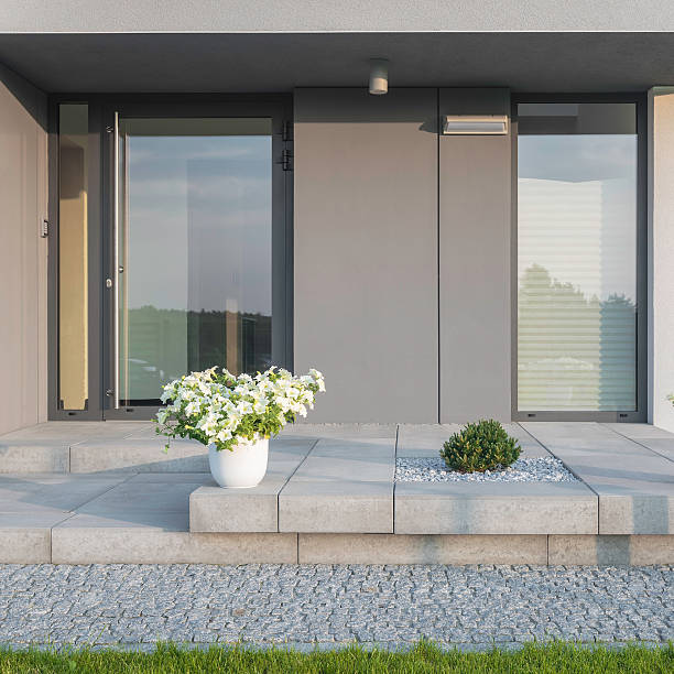 istock Stylish home entrance 542298982