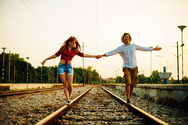 istock Young couple traveling far to experience freedom 542578730