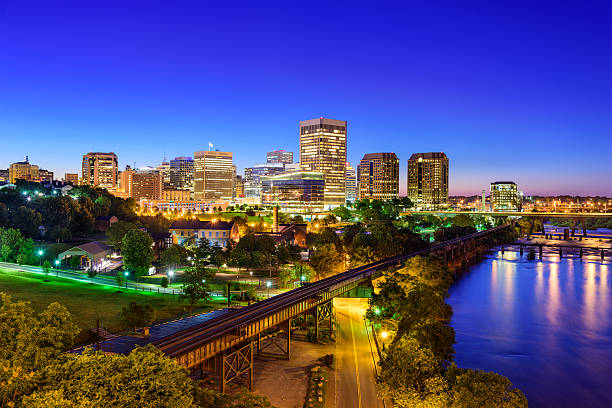 istock Richmond, Virginia Downtown Skyline 542582058