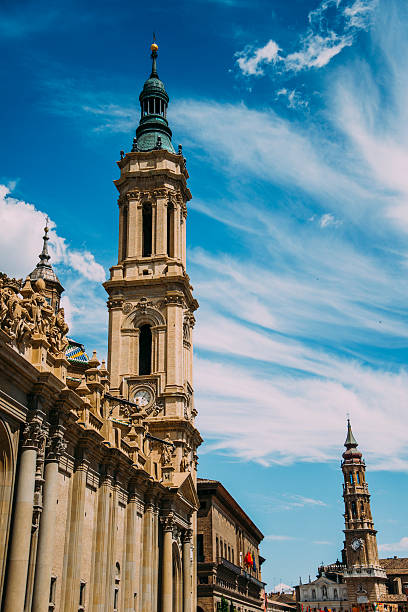 istock Basilica del Pilar, Zaragoza 542582538