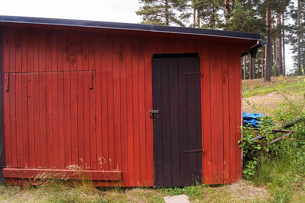 istock Padlocked wooden door 542588132