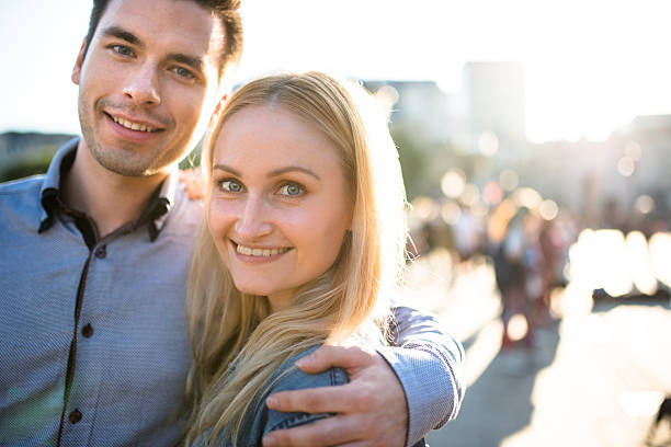 istock Couple take a selfie at Big ben in London 542696164