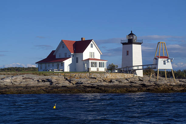 istock Hendrick Head Lighthouse, Maine USA 542697546