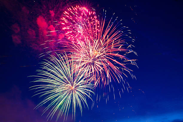 Fireworks 4th July 4th July fireworks. Fireworks display on dark sky background. firework explosive material photos stock pictures, royalty-free photos & images