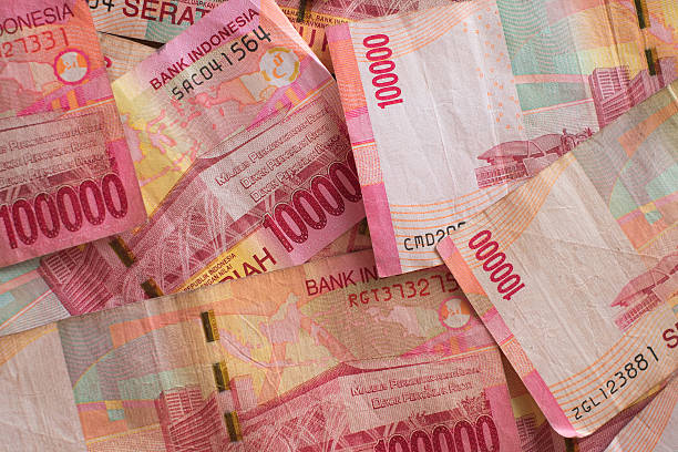 istock Close up of Indonesian currency 542723878