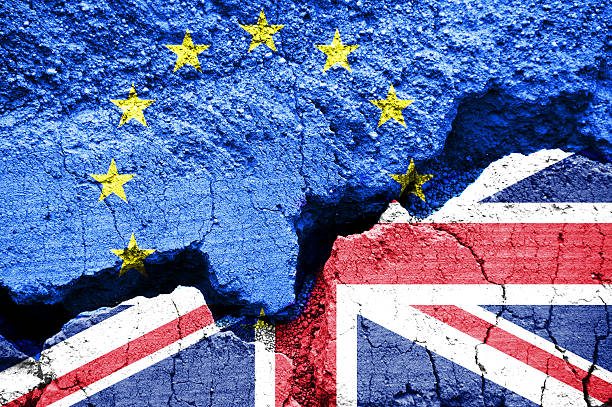 brexit, bandiere del regno unito e dell'unione europea - european union flag european community photography textured effect foto e immagini stock