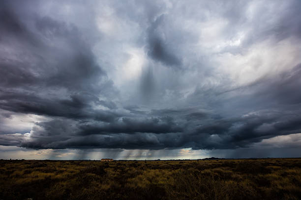 嵐の前 - cloud cloudscape above pattern ストックフォトと画像