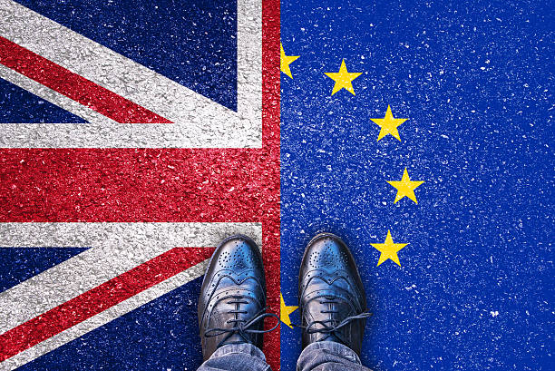 ブレグジット、英国と欧州連合の旗 - challenge outline choice business ストックフォトと画像
