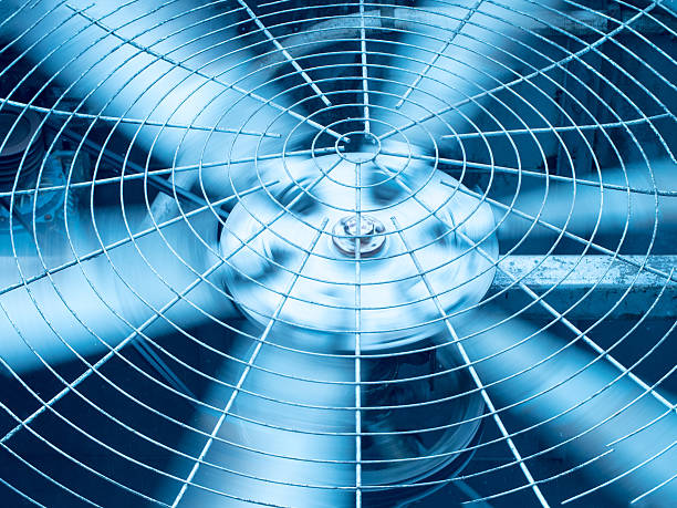 blue tone of hvac (heating, ventilation and air conditioning) blades - elektrische ventilator stockfoto's en -beelden