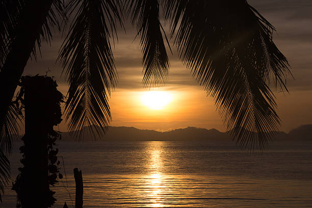 istock Sunrise over the sea 542805074