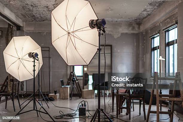 Fotografii de stoc cu Studio Foto - Descarcă imaginea acum - şedinţă foto, Fotografie de studio, Studio