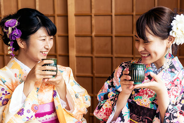 istock Two Japanese woman 542815314