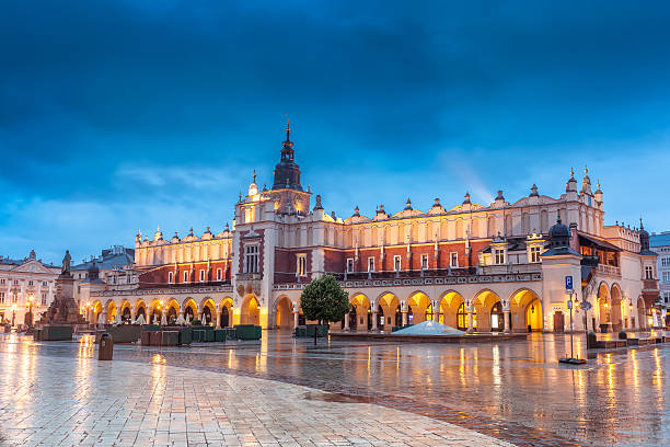 Krakow, historic center Cloth Hall on Market Square Center of Krakow, Old town The Main Market Square. krakow stock pictures, royalty-free photos & images