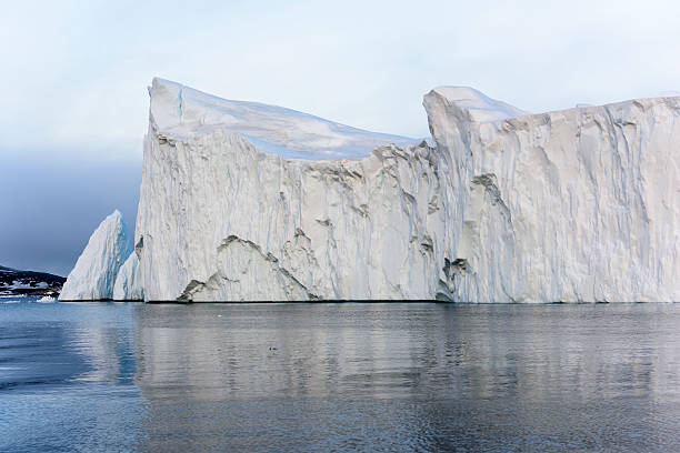 istock Huge icebergs at ilulissat, Greenland 542824632