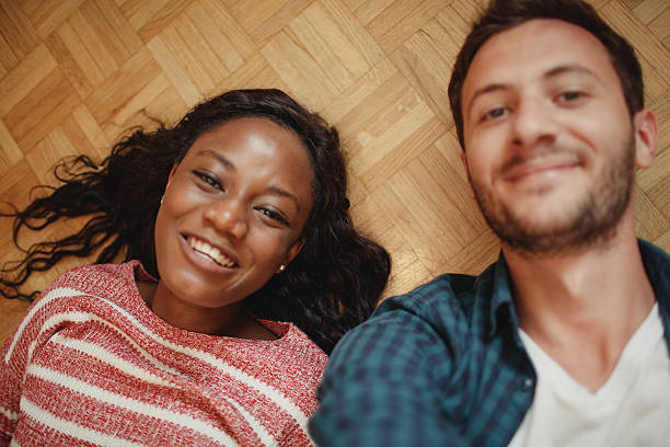 istock Selfie of a loving couple 542947944