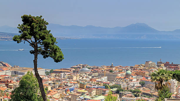 istock Gulf of Naples 542953948