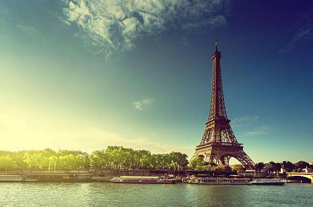 istock Seine in Paris with Eiffel tower in sunrise time 542955550
