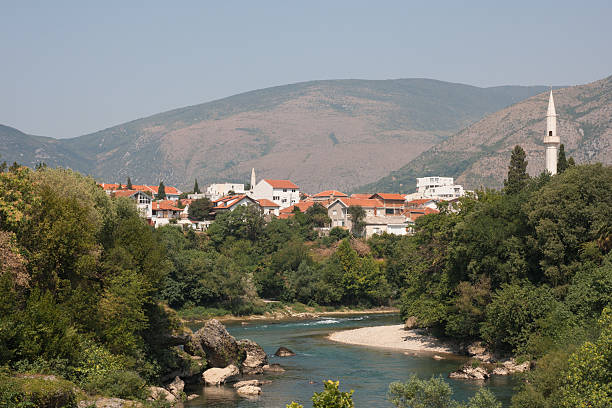 istock Small houses in the riverside town 543053884