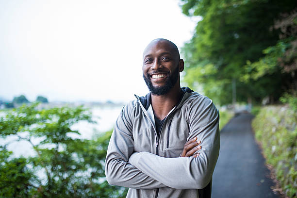 o que eu fiz! - running jogging african descent nature - fotografias e filmes do acervo