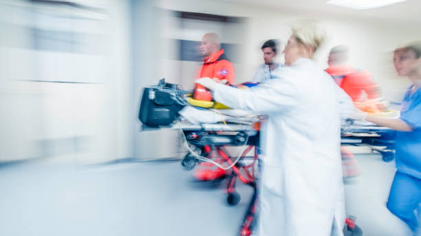istock Blurred emergency in hospital 543076068