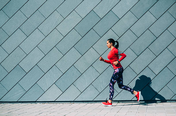istock Jogging in the city 543173862