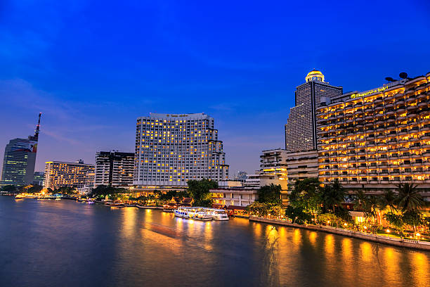 istock Cityscape night at Bangkok 543175152