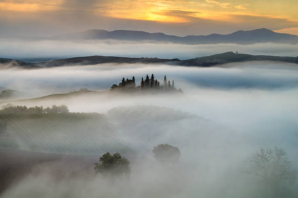 istock Tuscan landscape.Beautiful Tuscan  morning 543176190