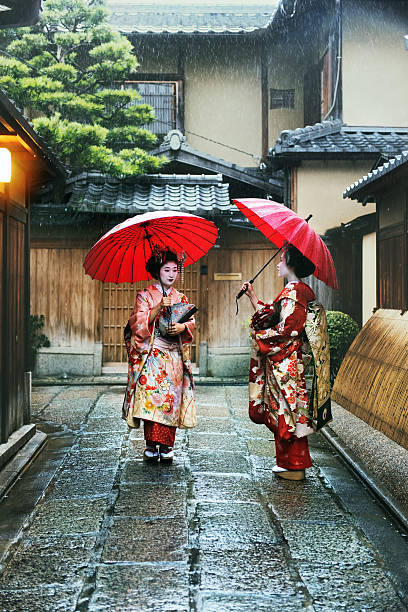 istock Maiko girls 543181394