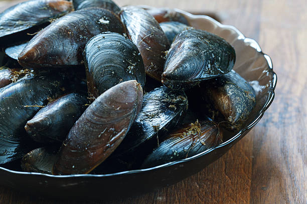 istock Raw Black sea Mussels ready to cook 543209292