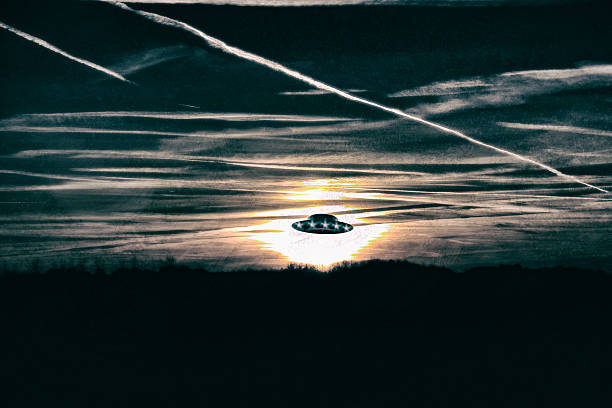 vecchia foto di un ufo - roswell foto e immagini stock