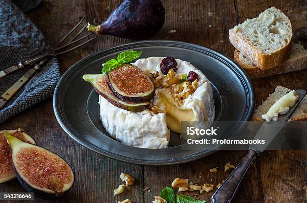 Camembert Stock Photo - Download Image Now - French Food, Appetizer, Brie