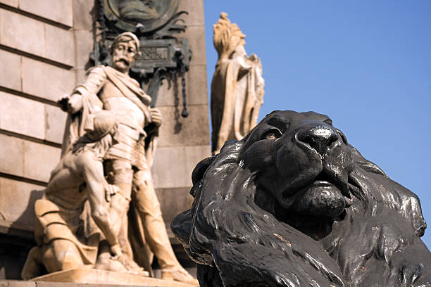 istock Monument to Christopher Columbus - Barcelona 543334422