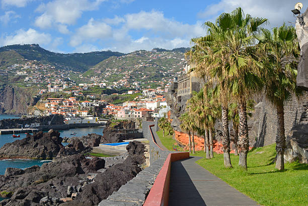 istock Camara de Lobos, Madeira, Portugal 543350924