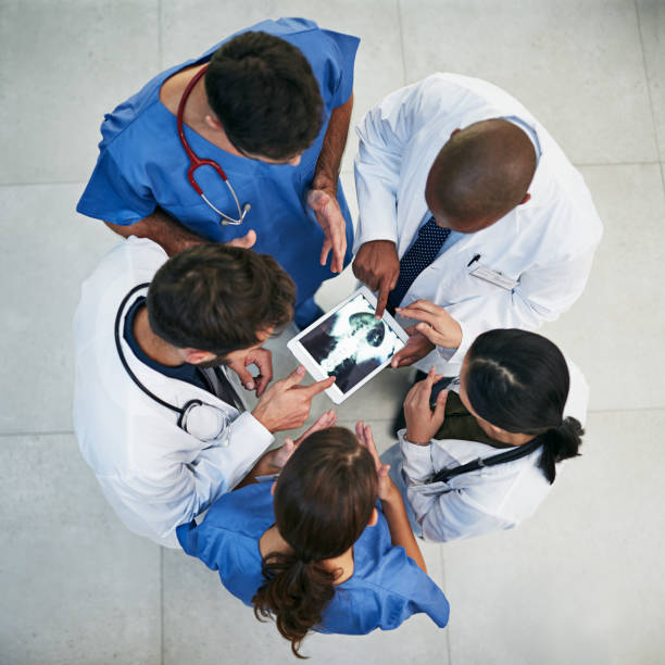 istock Medical diagnosis made easy with modern technology and teamwork 543354882