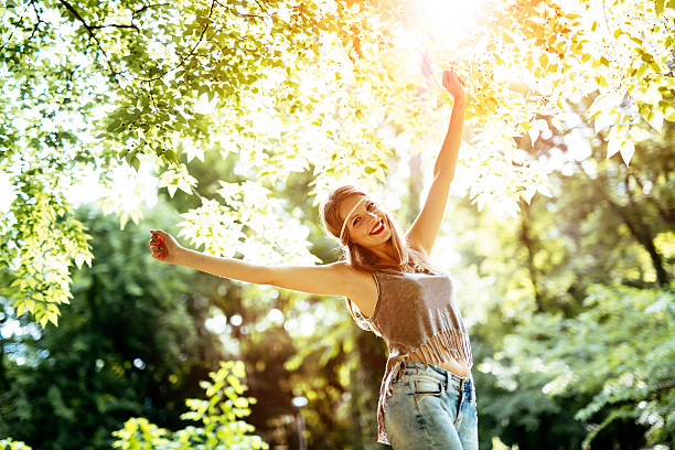 istock Beautiful blonde hippie in nature 543360590