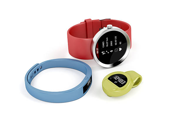smartwatch e tracker di attività - gps watch foto e immagini stock