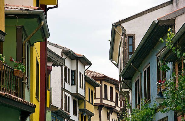 Eskisehir is a city in northwestern Turkey. It has the population of 631,905. There are lots of old ottoman Turkish Houses in Eskisehir, Turkey.