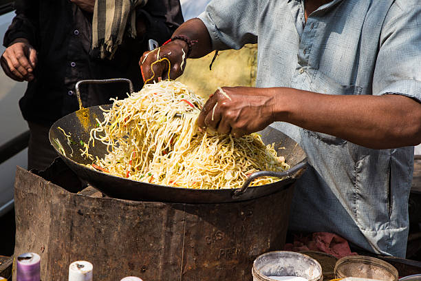 istock Vegetarian Hakka Noodles 543466412