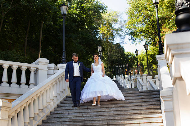 istock Stylish newlyweds on their wedding day 543472464