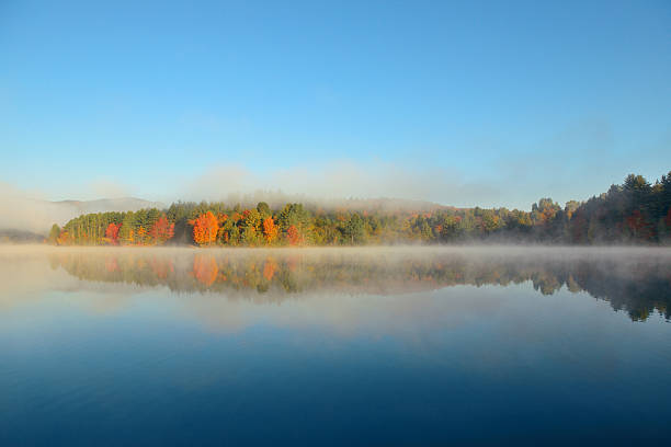 istock Lake Autumn Foliage fog 543475780