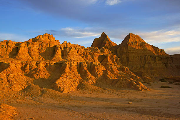 istock Sunrise landscape at Badlands National Park 543476224