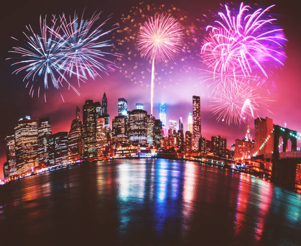 istock fireworks for a national holiday over the brooklyn bridge 543560734